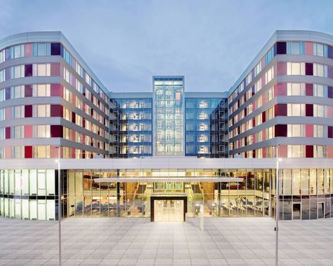 Mövenpick Hotel Stuttgart Airport-1