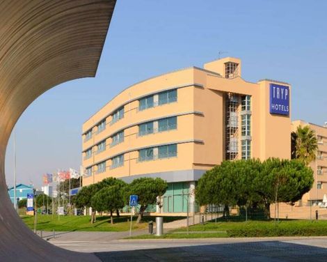 TRYP by Wyndham Porto Expo Hotel-2