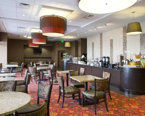Ramada Plaza by Wyndham Orlando Resort & Suites International Drive