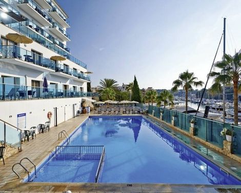 Aparthotel Portodrach-2