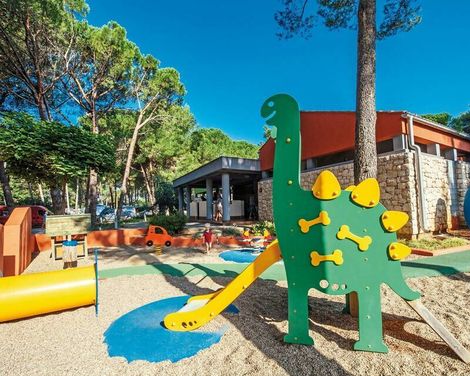 Zaton Holiday Resort