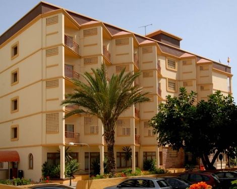 Hotel Monarque Cendrillón