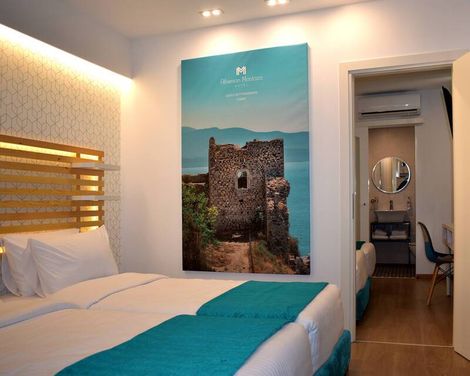 Athenian Montaza Hotel