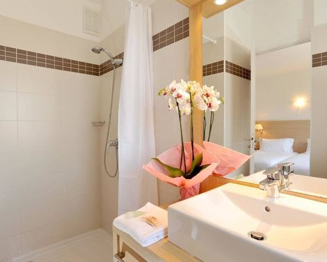 Mercure Villeneuve-Loubet Plage Hotel-1