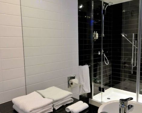 Holiday Inn Express London Heathrow T5-0