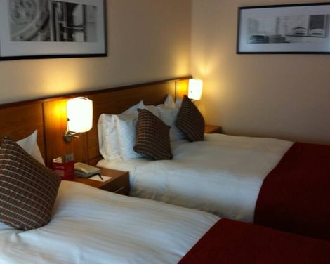 The Crown London Hotel