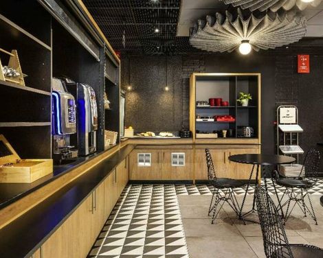 Ibis Marseille Centre Prefecture-0