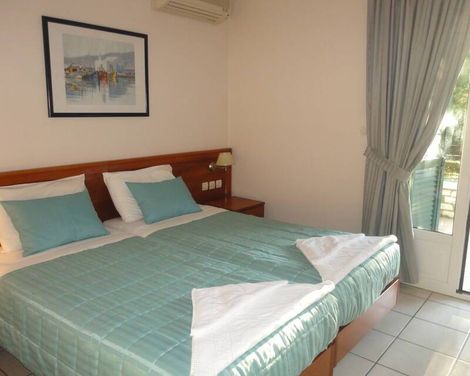 Ostria Apartments
