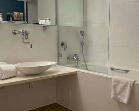 L'Hotel Pergolese Paris