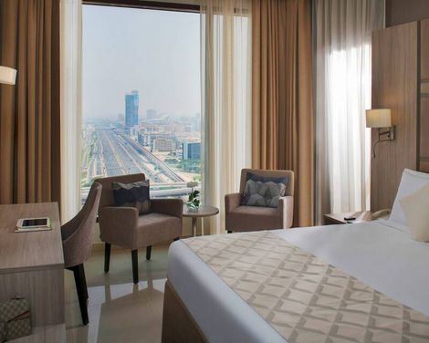 Two Seasons Hotel & Apartments-3