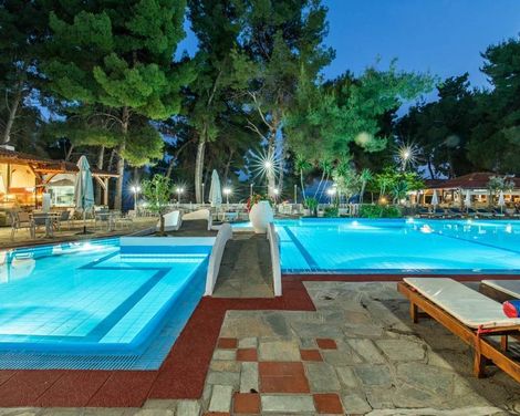 Porfi Beach Hotel