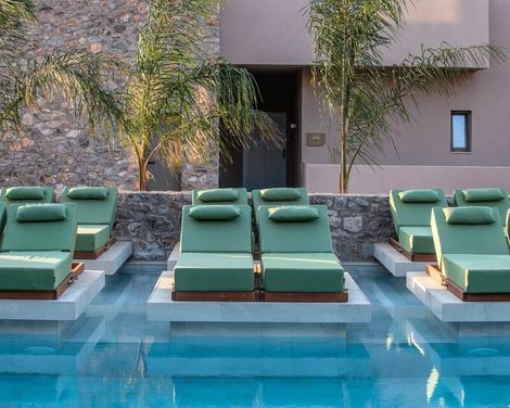Paralos Venus Suites