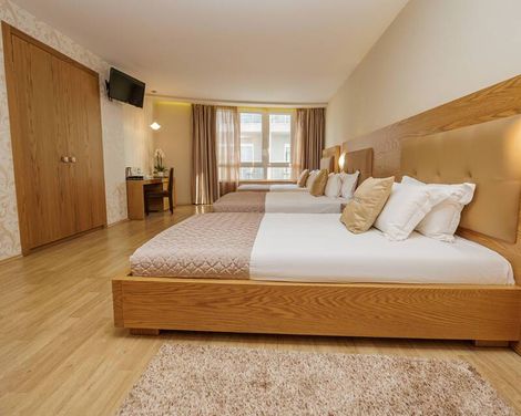 Sky Hotel-3