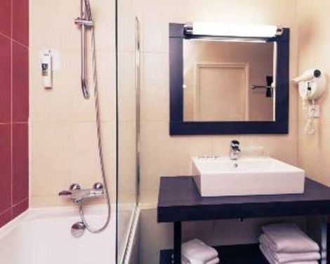 Mercure Maurepas Saint Quentin-1