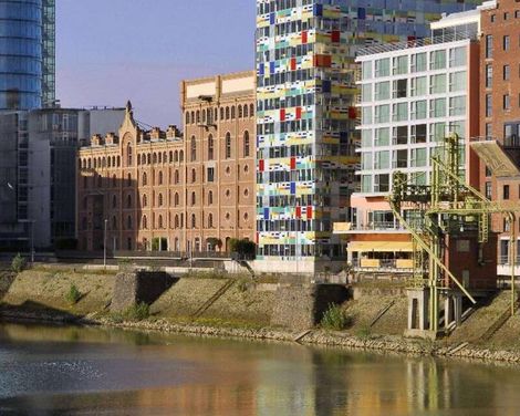 INNSiDE Düsseldorf Hafen