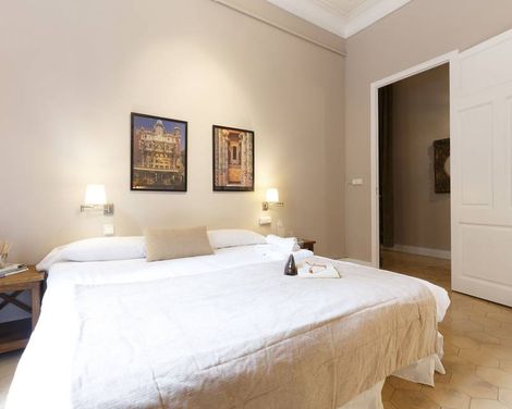 AinB Bed & Breakfast Via Laietana-3