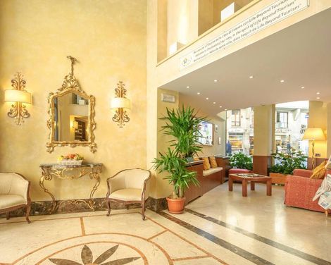 B&B HOTEL Firenze Pitti Palace al Ponte Vecchio-1