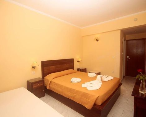Roseland's Hotel-2