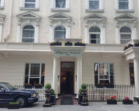 Abbey Court Hotel