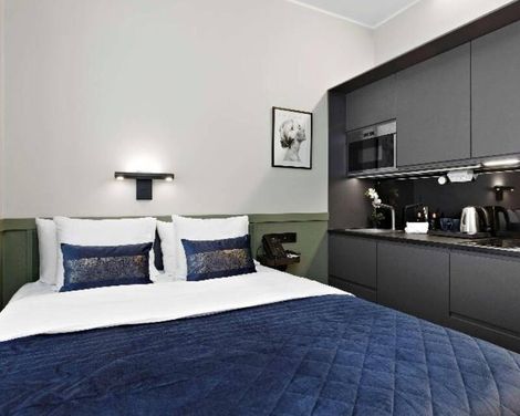 Best Western Hotel at 108