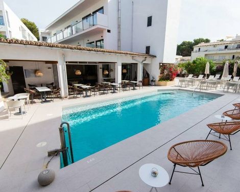 Flacalco Hotel & Apartments