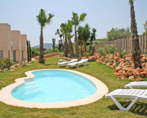 L'Escala Resort