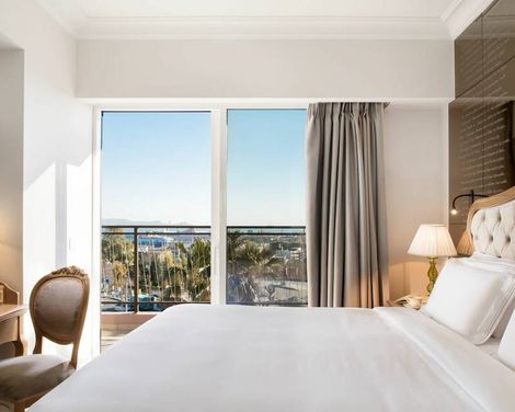 Metaxa Hotel – Urban Boutique Living