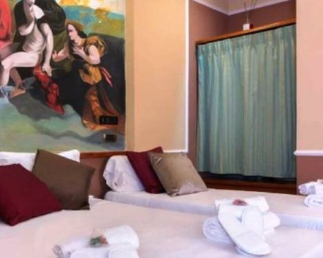 Hotel Suite Ares Napoli-3