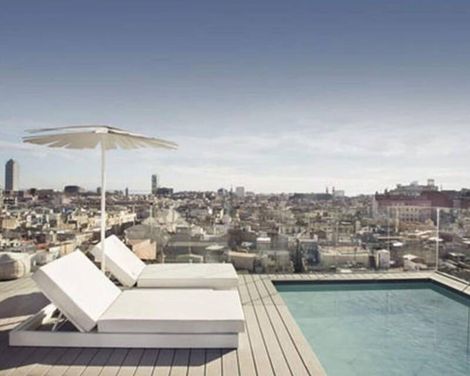 Yurbban Trafalgar Hotel
