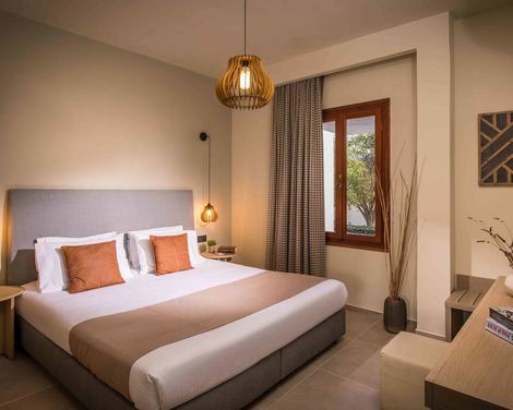 Malena Hotel & Suites