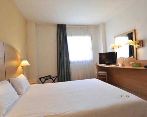 Travelodge Madrid Alcala de Henares