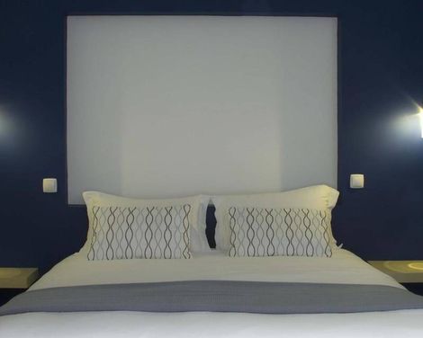 Hotel Navarras-1