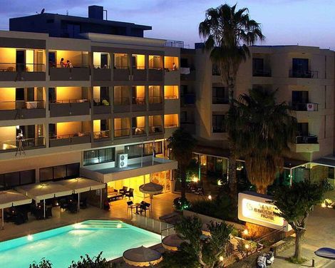 Saint Constantin Hotel