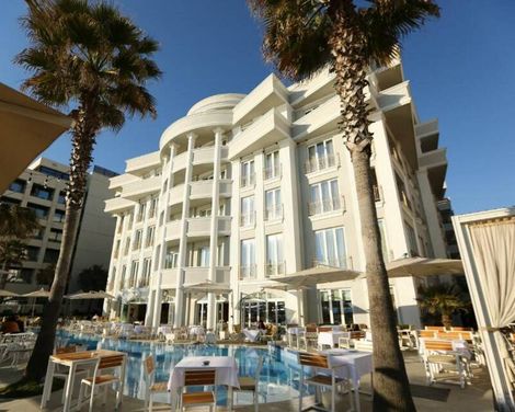 Hotel Palace