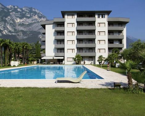Residence Monica Riva Del Garda-0