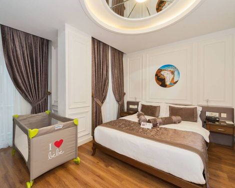 Darkmen Boutique Hotel