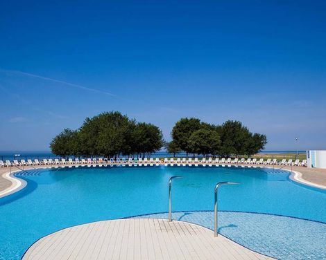 Apartments Katoro Plava Laguna