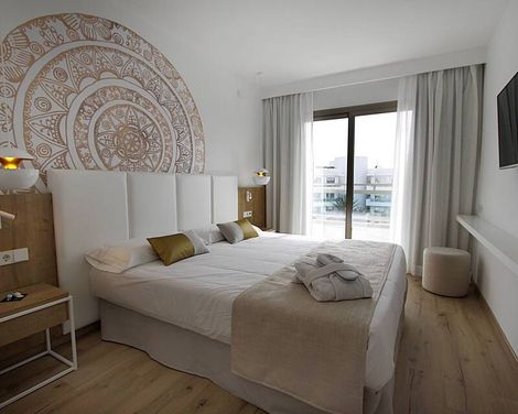 BG Rei del Mediterrani - Adults Only - inkl. Mietwagen