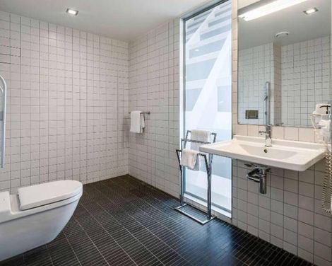 Quality Hotel 33