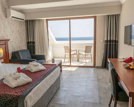 Casa Fora Beach Resort