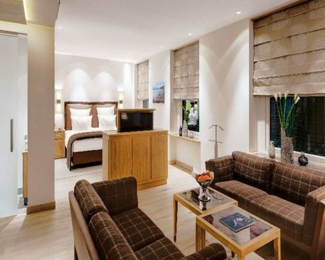 Hotel Excelsior