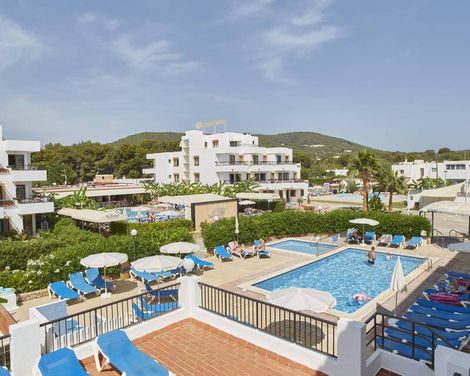 Invisa Aparthotel Casa Luis