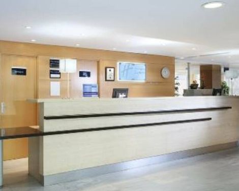 Holiday Inn Express Barcelona - Montmelo-3