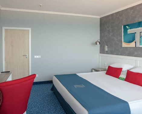 International Hotel Casino & Tower Suites