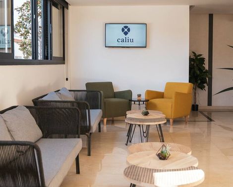 Beatrix 2000 - Caliu Apartments
