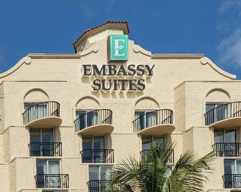 Embassy Suites by Hilton Miami International Airport-2
