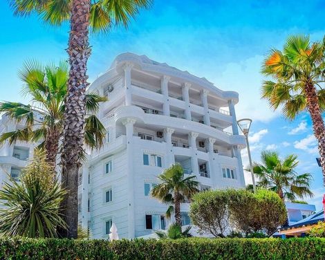 Mel Holiday Hotel