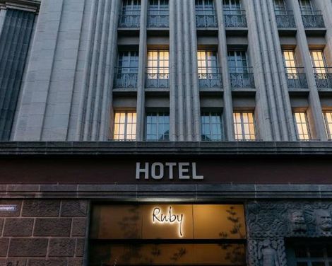 Ruby Mimi Hotel & Bar