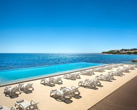 Aminess Vival Maestral Hotel