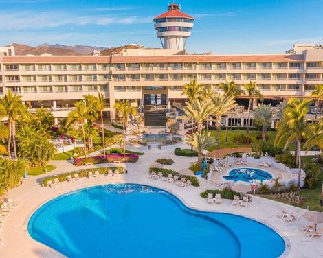 GR Solaris Lighthouse Los Cabos